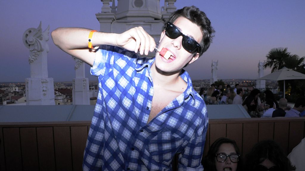 'Jonathan', de Aída, se adentra en el mundillo musical