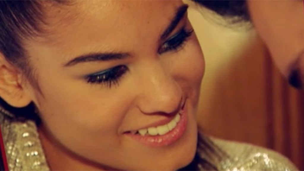 ¡Cristian y Carla se besan!