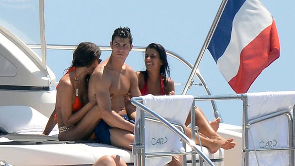 Cristiano Ronaldo,Irina Shayk,vacaciones,Saint-Tropez