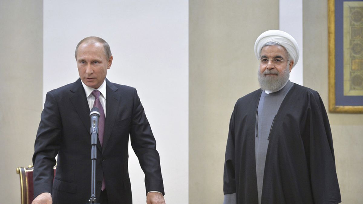 Vladimir Putin y Hassan Rouhani