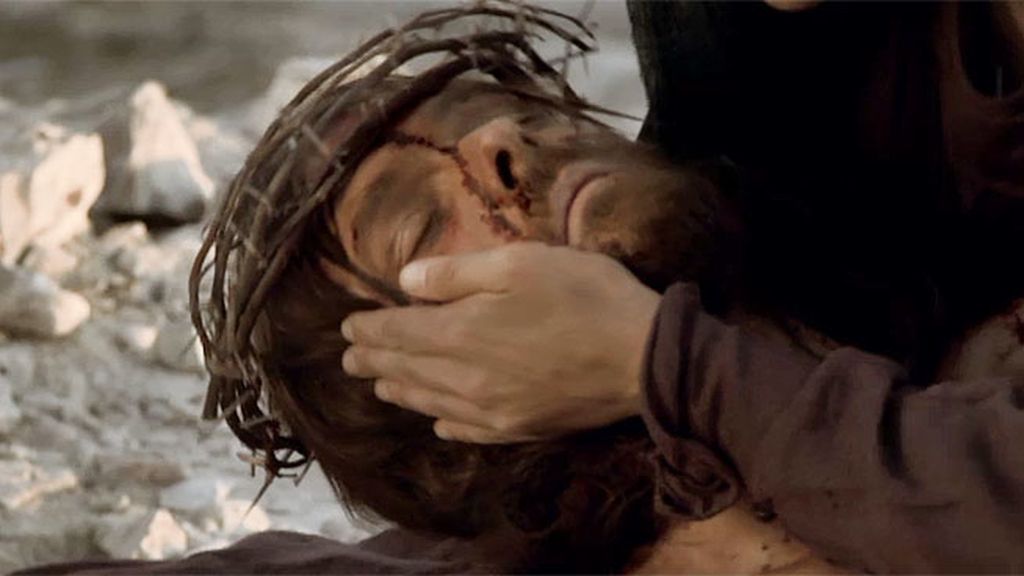 Pese al temor de perder a su hijo, María decide volver a su pueblo para que se haga la voluntad de Dios