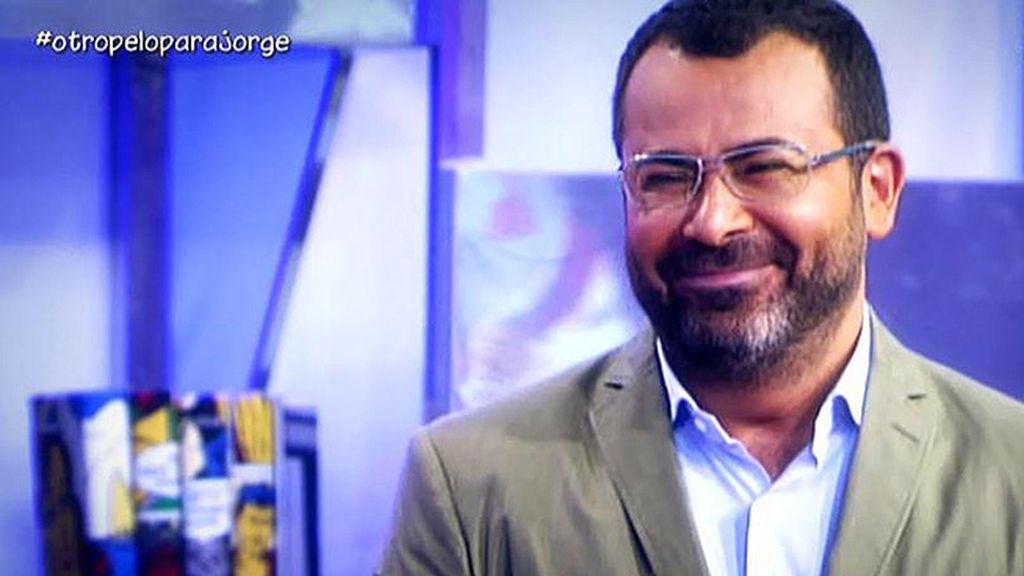 Alberto Cerdán cambia el aspecto del presentador