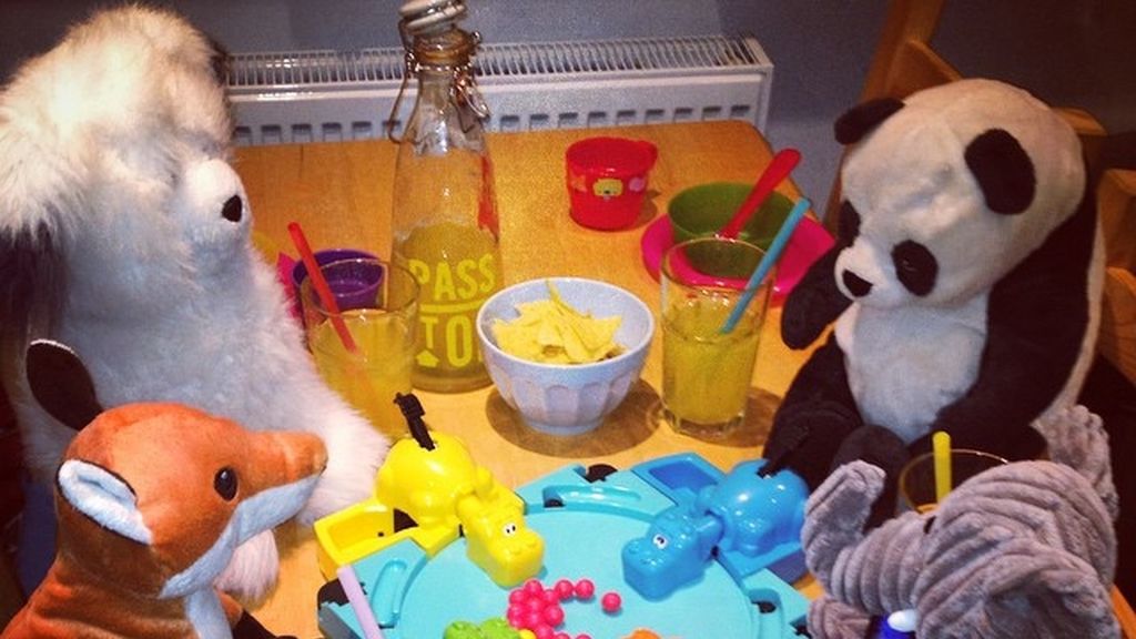Crea espectaculares desayunos con peluches para el disfrute de sus hijos adoptivos