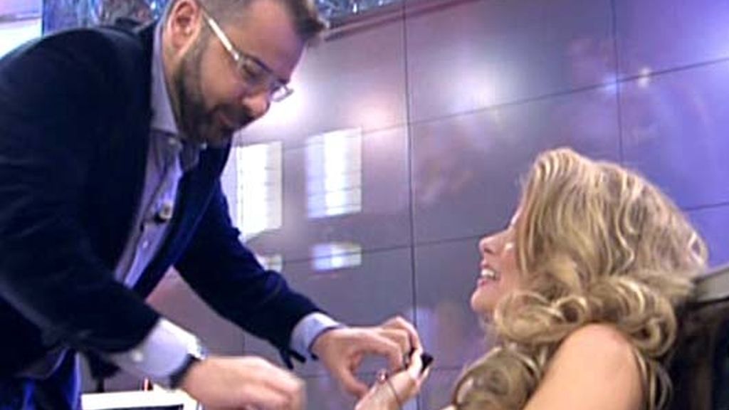 La entrevista más 'fresca' de María Lapiedra en 'Sálvame Deluxe'