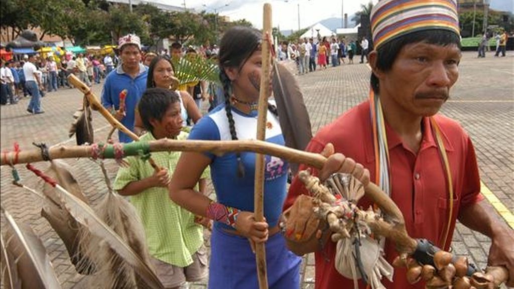 En la muestra los documentales participantes narran la vida de los indígenas, sus aspiraciones y sus luchas, incluidas la que libran contra la minería ilegal y para preservar su entorno natural y el agua y combatir el cambio climático. EFE/Archivo En la muestra los documentales participantes narran la vida de los indígenas, sus aspiraciones y sus luchas, incluidas la que libran contra la minería ilegal y para preservar su entorno natural y el agua y combatir el cambio climático. EFE/Archivo