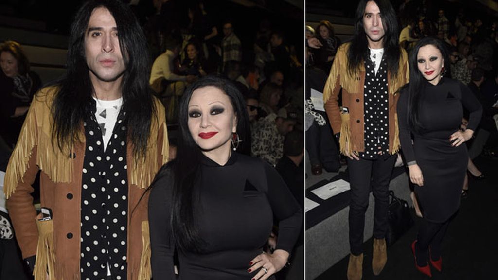 Pelayo, Alaska y Mario o Hiba Abouk: súper reunión vip en el desfile de DavidDelfín