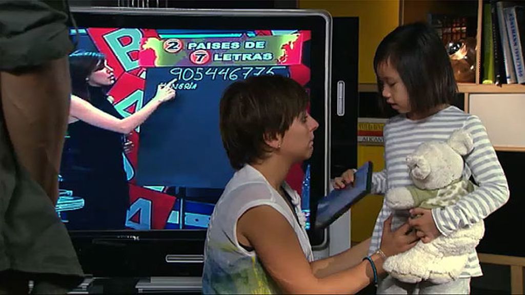 Natalia continúa su aventura con Diego, pero su secreto es cada día más conocido