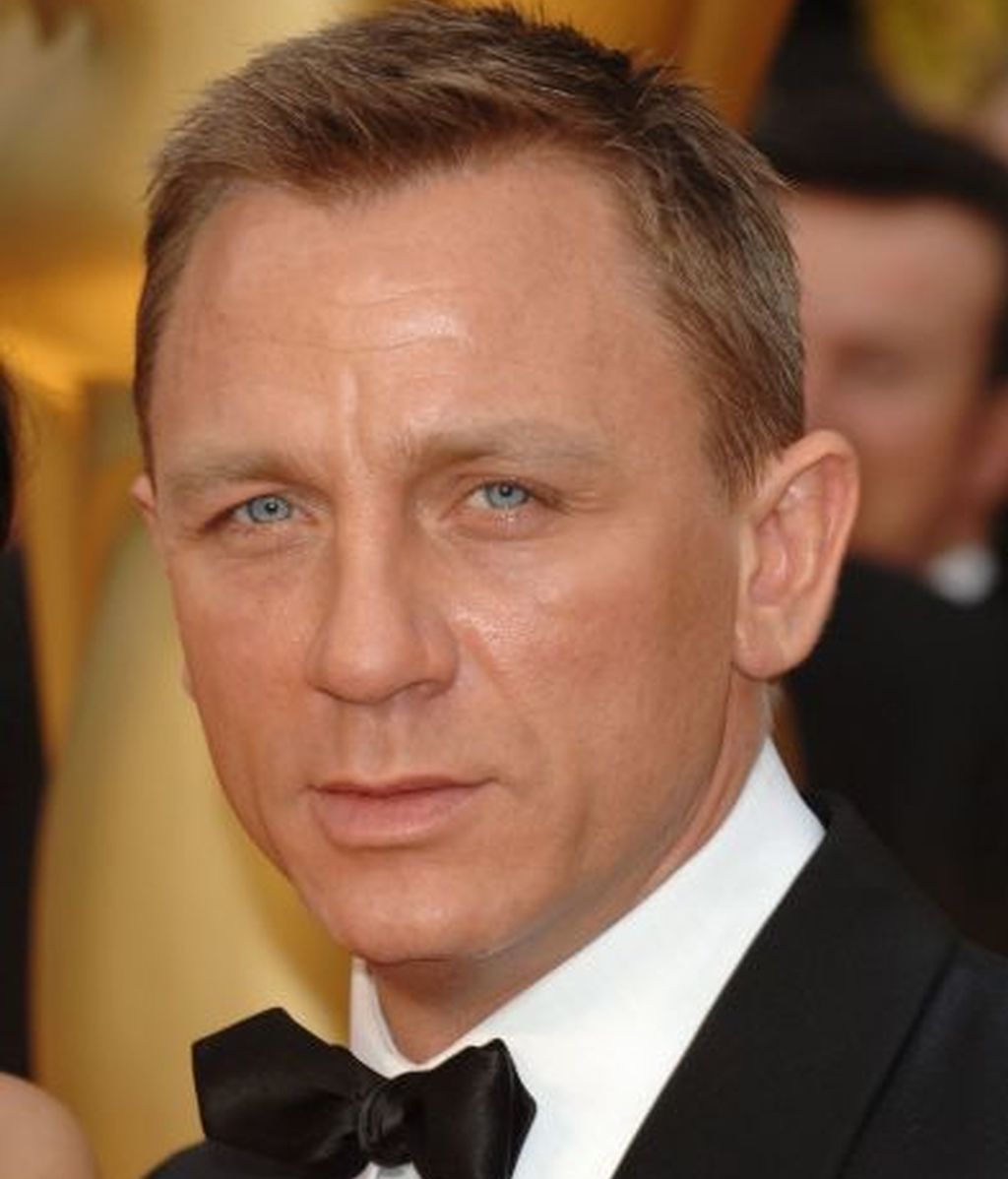 Daniel Craig