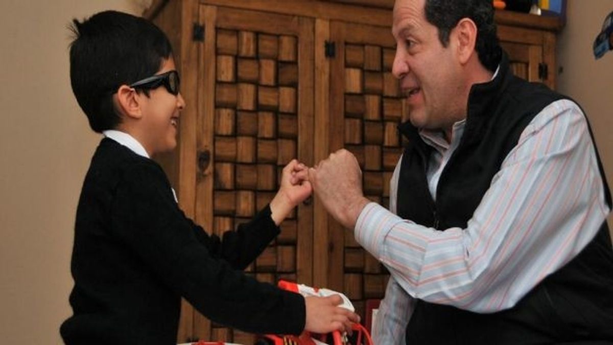 Fernando, el niño de 5 años al que su familia dejó ciego durante un ritual satánico