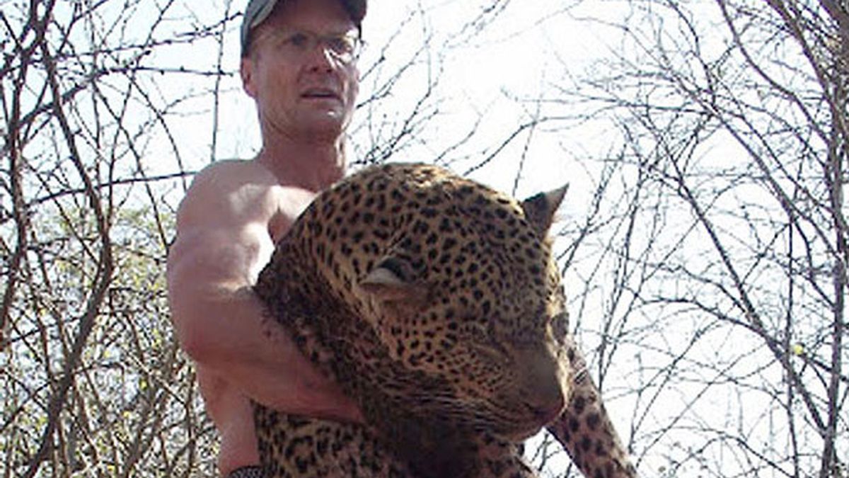 Un cazador americano, y no español, mató al león Cecil de Zimbabue