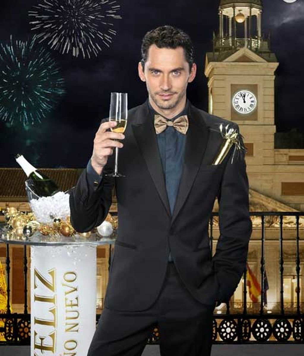 Los protagonistas de Aída se visten de gala para dar las campanadas