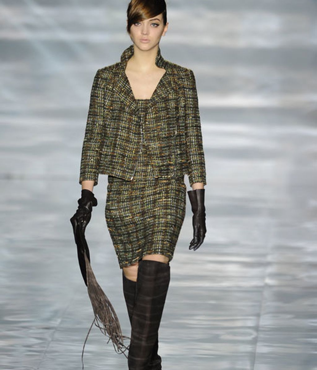 Roberto Verino: Vuelve el 'glamour' de los cincuenta