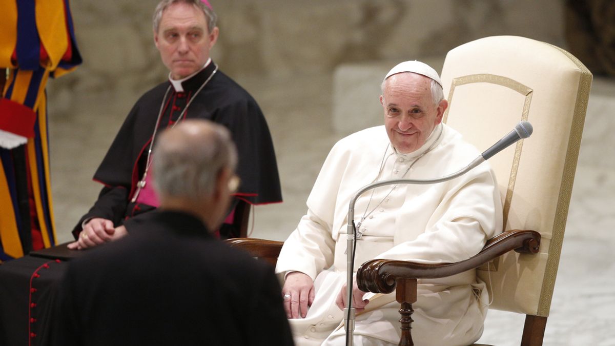 El Papa Francisco pide perdón por los abusos sexuales a menores