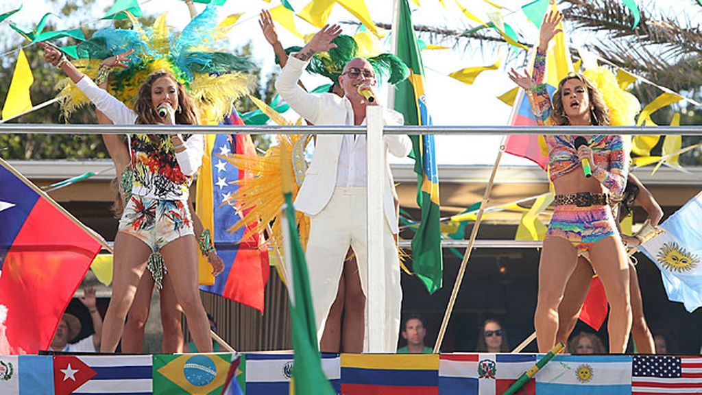 Los tres artistas cantarán 'We Are One'