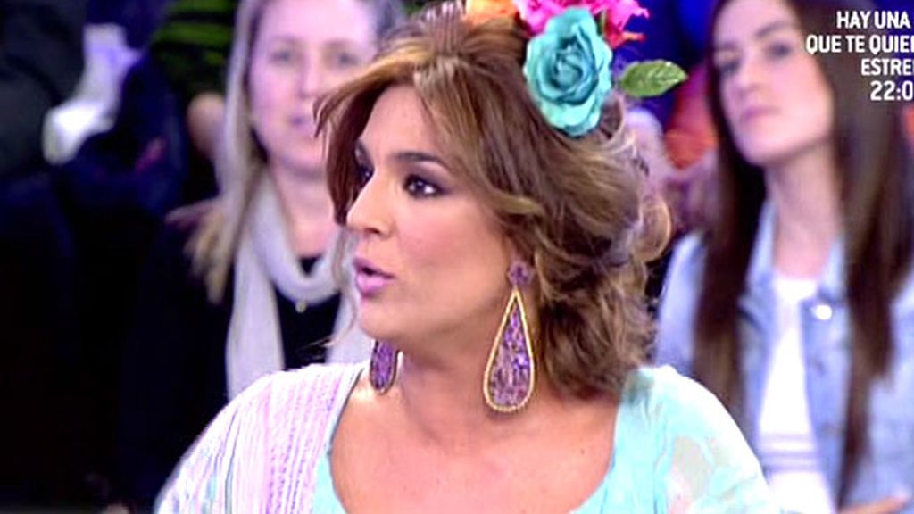 Aperitivos, trajes de sevillanas y abanicos para todos