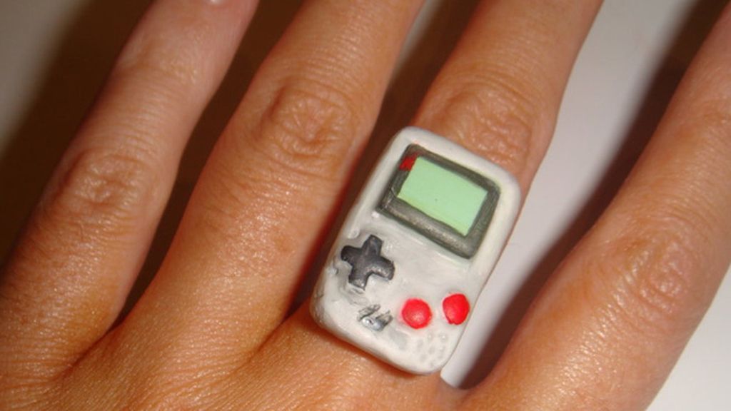 Como 'Game Boy' al dedo