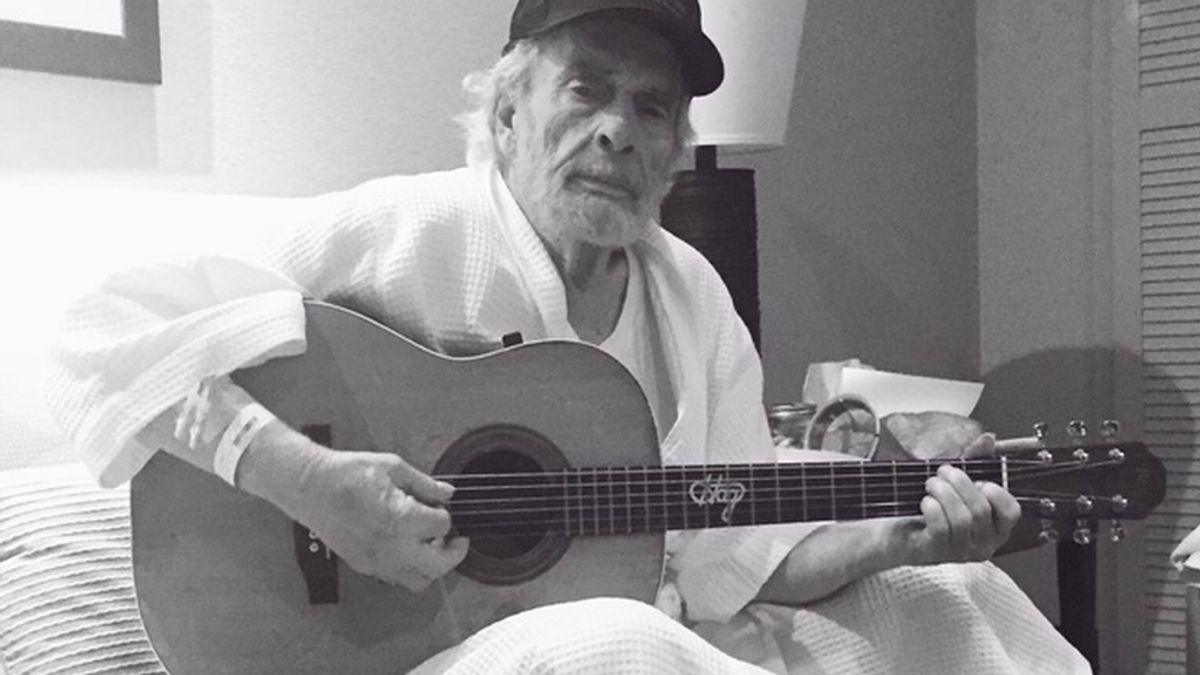 Muere Merle Haggard, icono de la música country