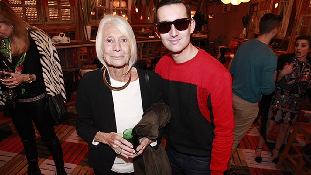 Con Soledad Lorenzo. Mi sudadera es de Modas Cabezón