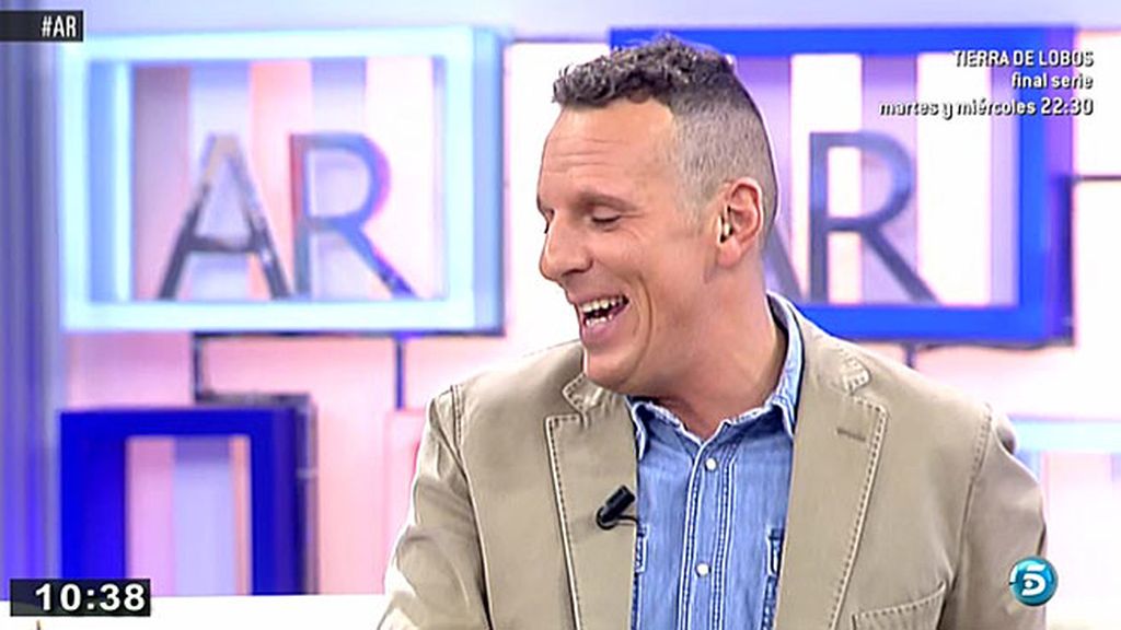 Su look ha sido muy comentado en las redes sociales