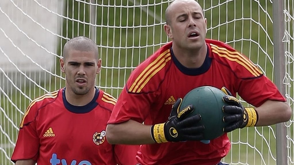 Valdes y Reina en un entrenamiento con la selección española