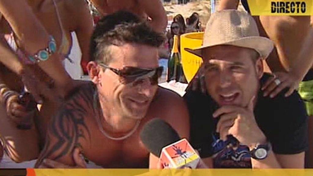 Desnudando a Arturo