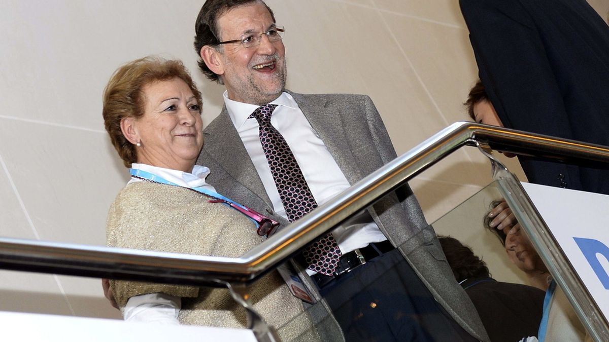Rajoy anuncia "bajadas sucesivas de impuestos" a partir de 2015