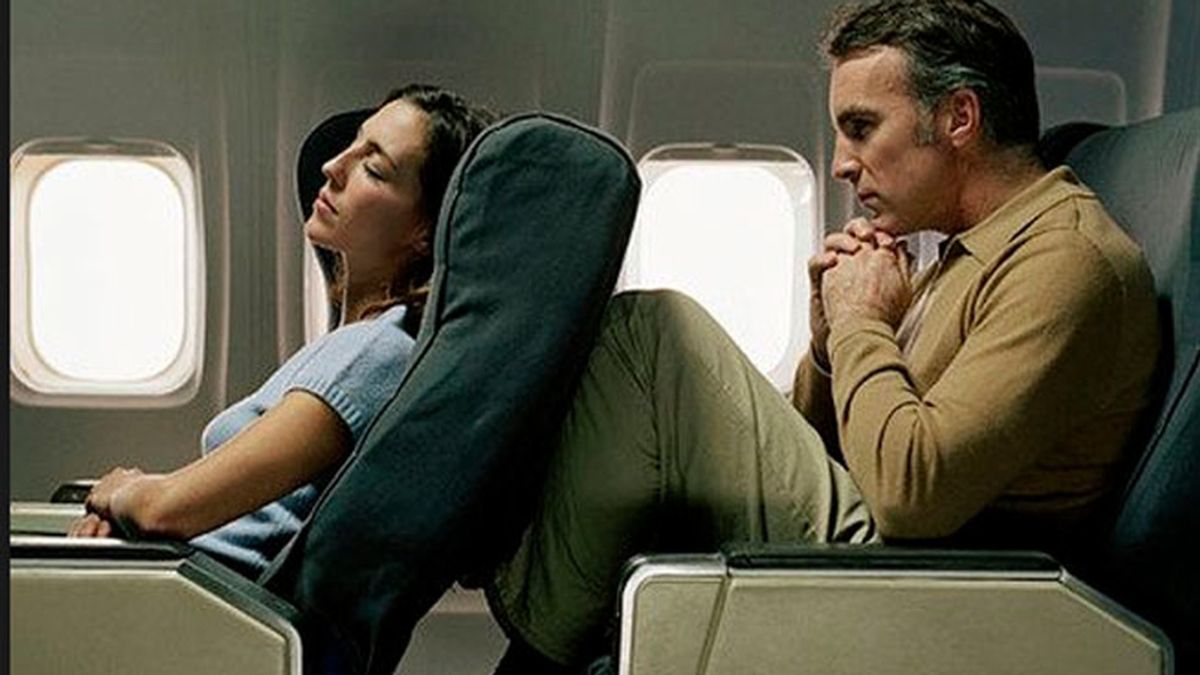viajeros molestos, pasajeros molestos, vuelo avión, clase económica