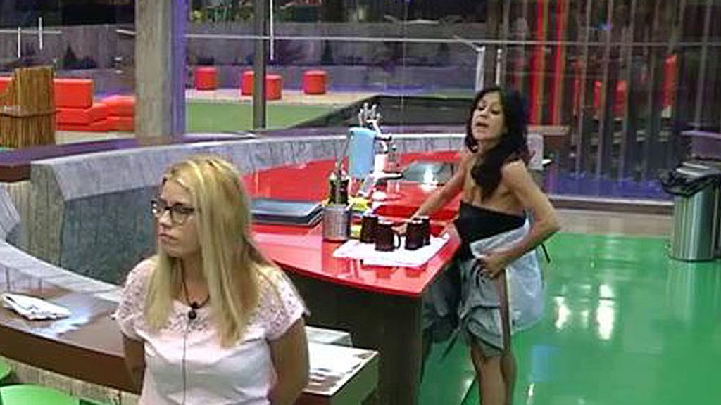 Se ha enfadado porque no consigue dormir por los ruidos