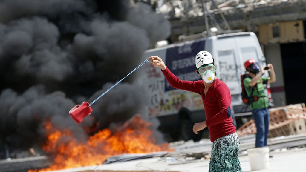 Plaza Taksim, escenario de guerra en Turquía