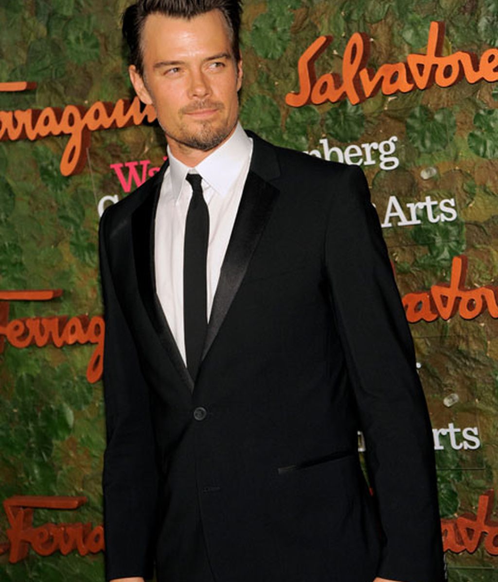 El actor Josh Duhamel, muy elegante