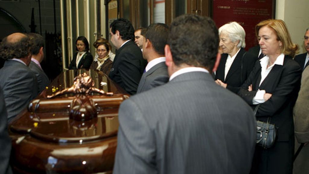 funeral en su memoria