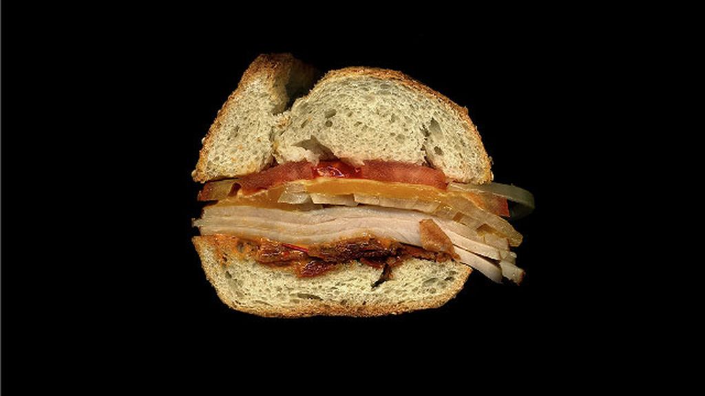 Una docena de sándwiches bajo el escáner