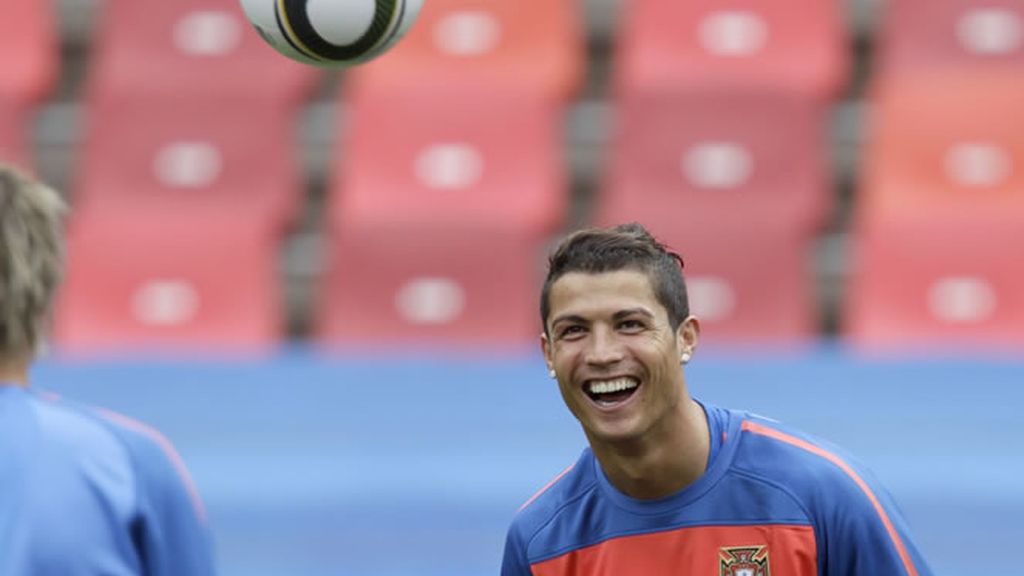 Cristiano Ronaldo (Portugal)