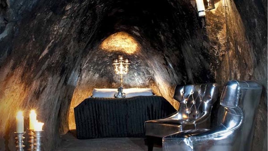 Un hotel dentro de una cueva