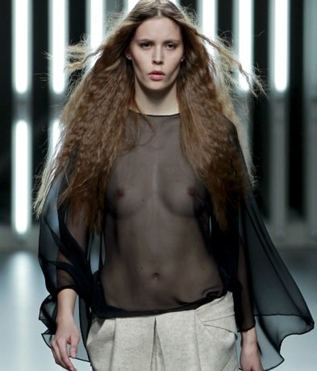 Los jóvenes diseñadores desfilan en El Ego de Cibeles Madrid Fashion Week