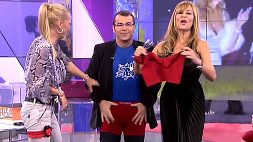 Ana Obregón, primera madrina de Jorge Javier y Belén