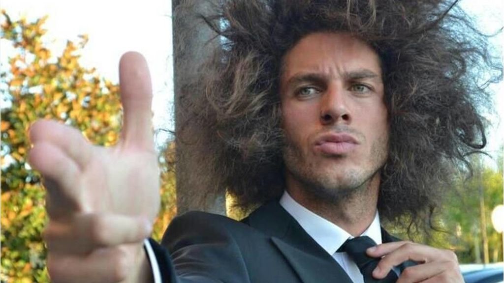 Los mil y un look de Kristian