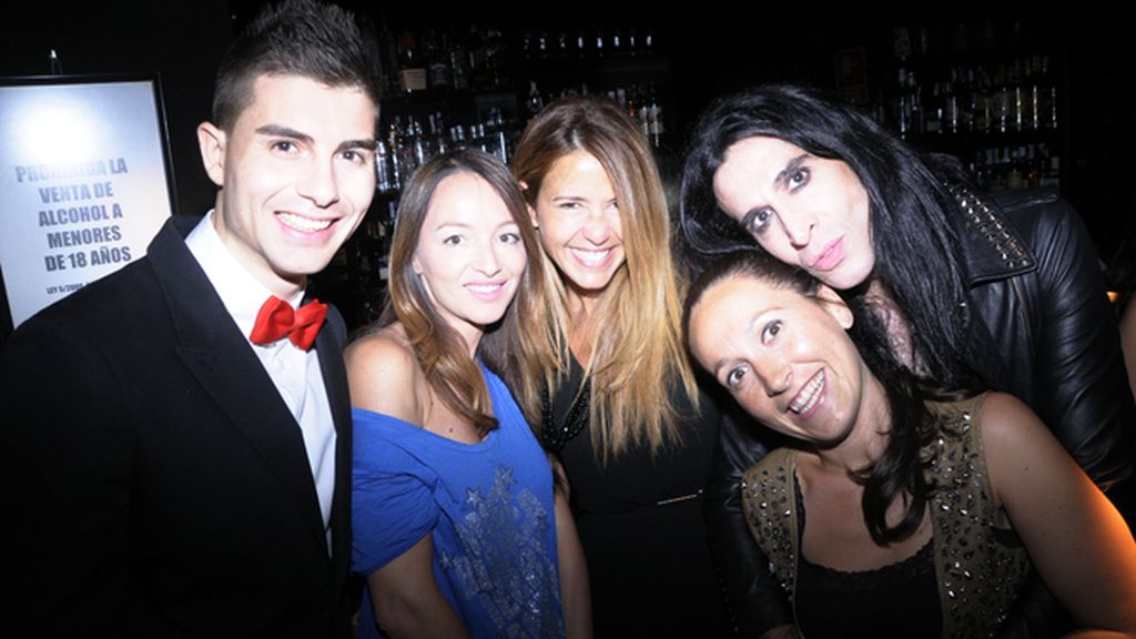 Fran Guzmán, la estilista Ana Antic, Eva Hernández, Dolors Borras y Mario Vaquerizo.