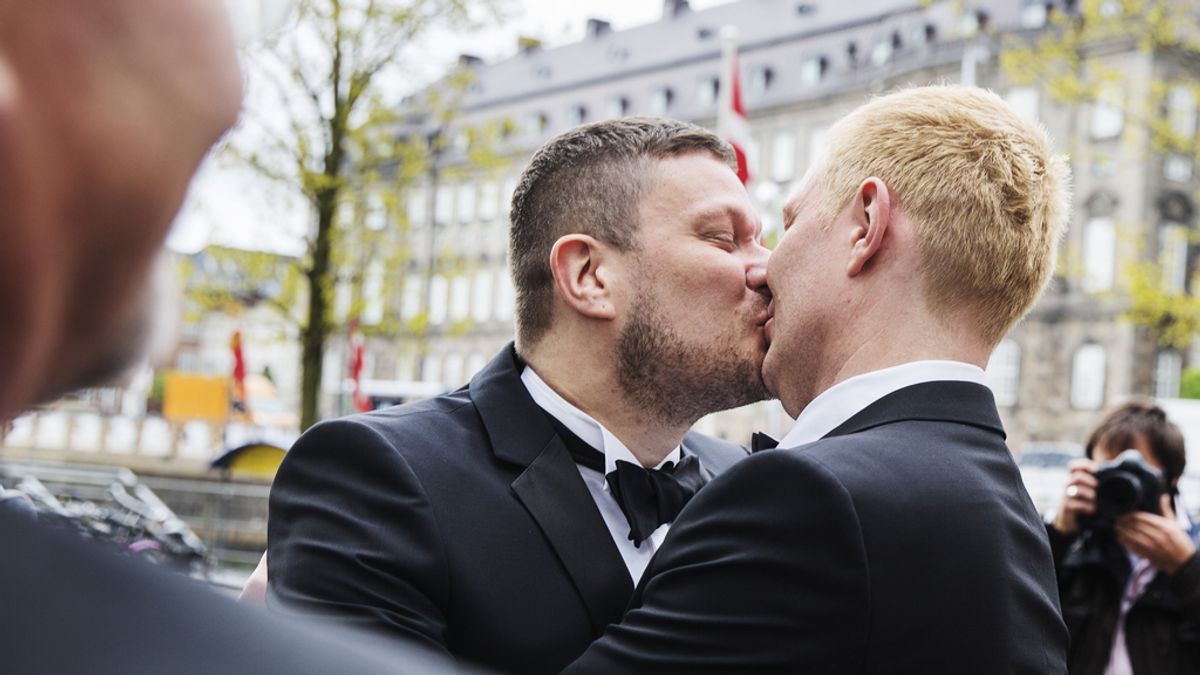 Europa dice que la prohibición a los gays de donar sangre "puede estar justificada"