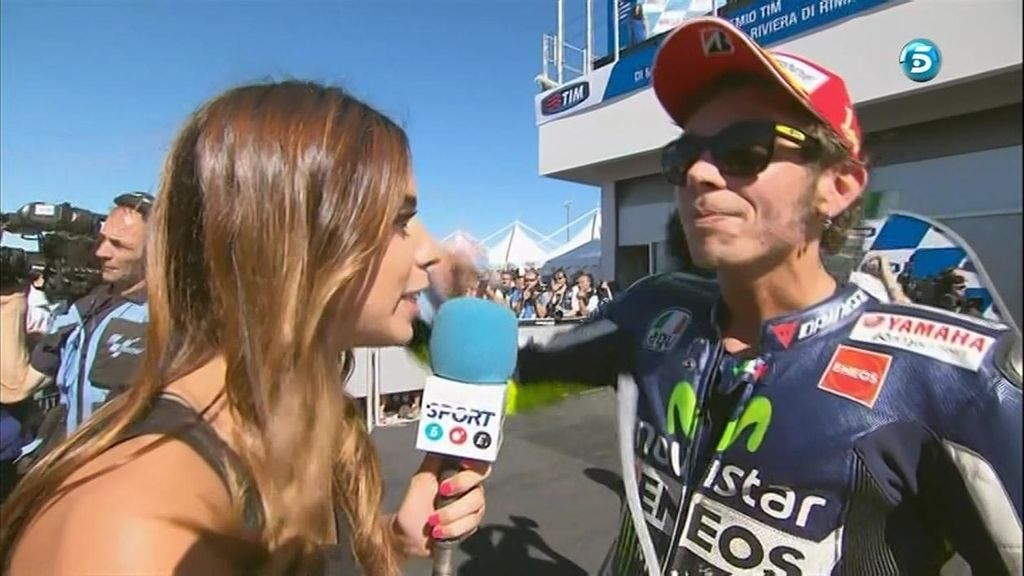 Rossi logra su victoria más deseada en Misano