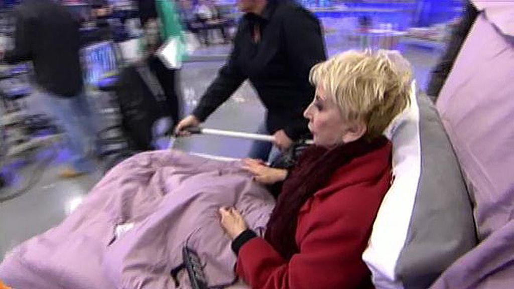 La colaboradora regresa tras recuperarse de sus problemas de sueño