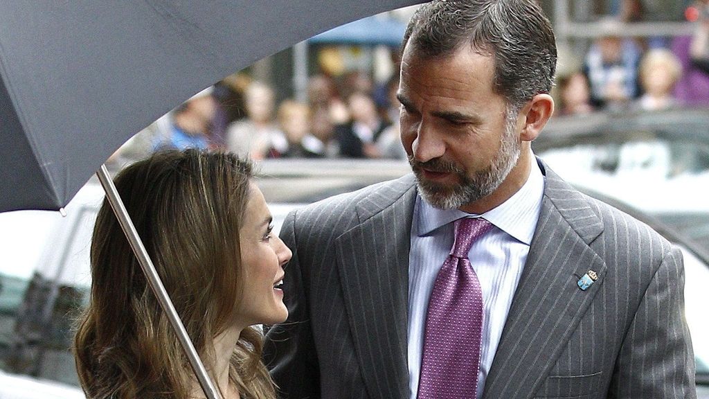 Los Príncipes de Asturias llegan a Oviedo