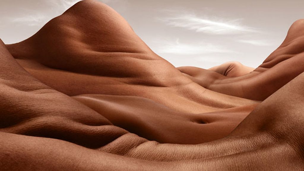 'Bodyscapes': Un impresionante paisaje de cuerpos humanos