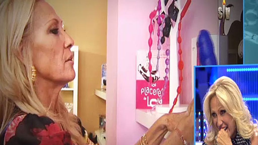 Rosa Benito descubre los sex shops