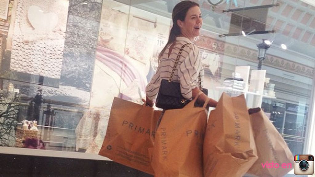 Mamá x 3, cenas de amigas, 'front row'... la vida de Amelia Bono, vista en redes sociales