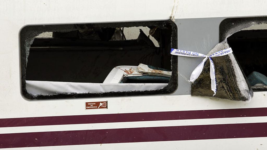 Las fotos de la tragedia del Alvia Madrid-Ferrol