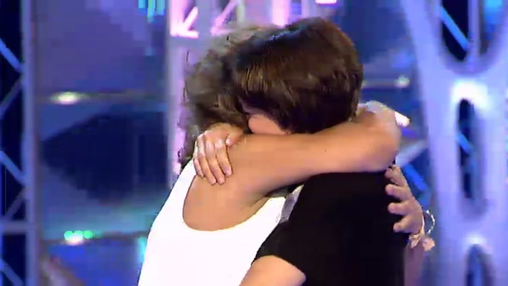 Lolita recibe entre lágrimas el mensaje de Sheila