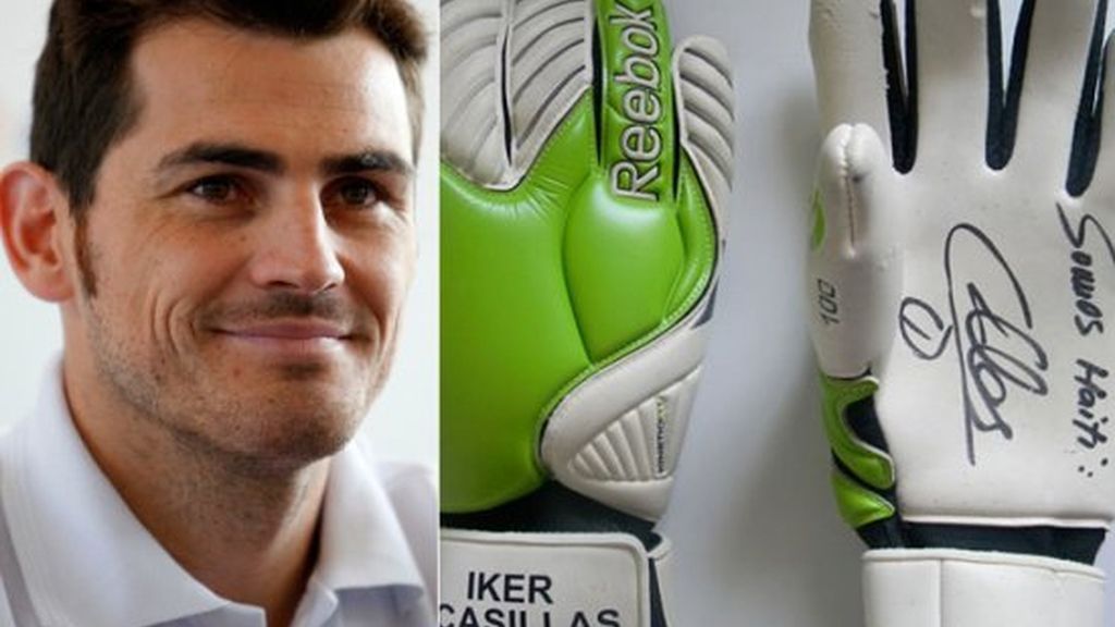 La nueva 'Gossip girl', Elizabeth Hurley, contra el cáncer de mama