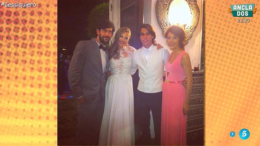 La modelo y el futbolista celebraban el enlace en una finca en Marbella