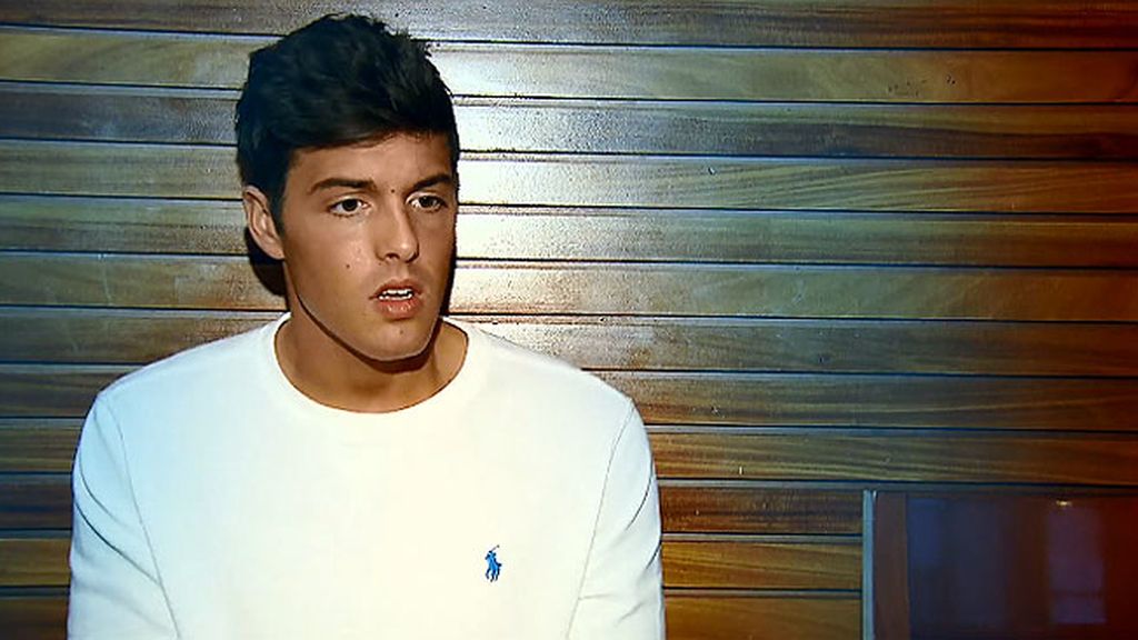 Marta: "Me he liado con Héctor"